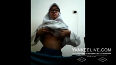 Horny Indonesian hijab girl showing off part 1