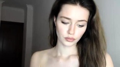 Brunette Solo Webcam Masturbation